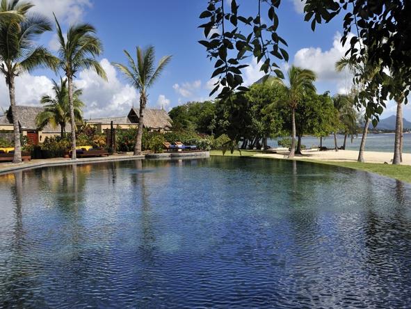 Maradiva - Pool 